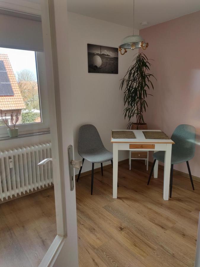 Ferienwohnung Alte Schule Ruhwarden Extérieur photo